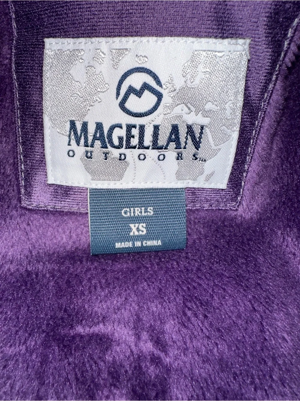 Magellan Outdoors Girls Gray Fleece-Lined Softshell Jacket XS